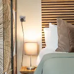 Studio Flat In South Kensington-Unique-Stylish