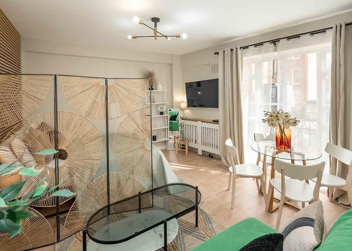 Studio Flat In South Kensington-Unique-Stylish